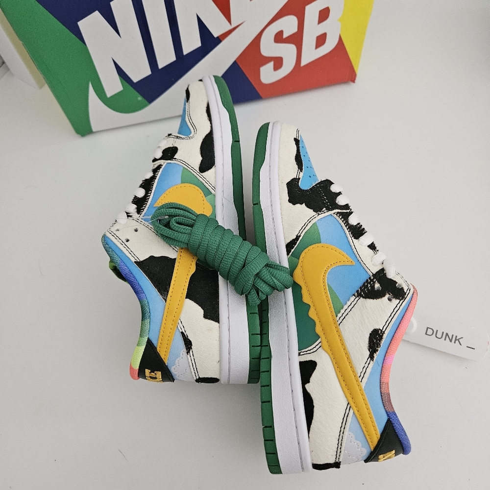 MultiColored Dunks - Picture 5 of 7